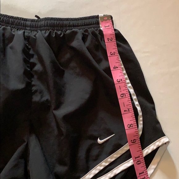 Nike running shorts - Picture 14 of 14